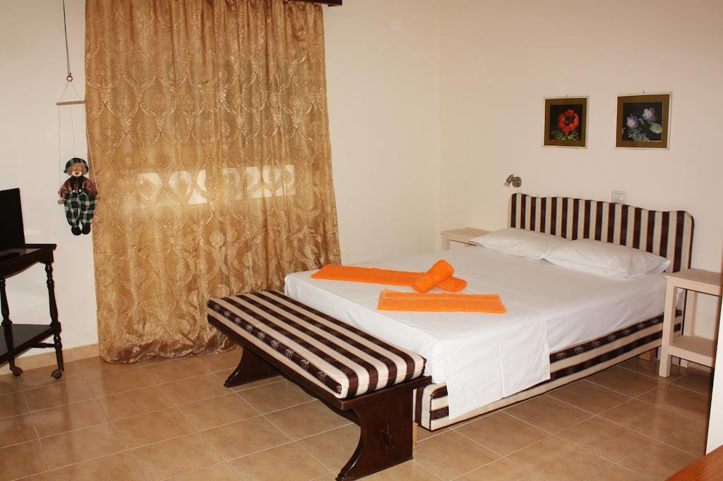 Marku Palace كساميل الغرفة الصورة